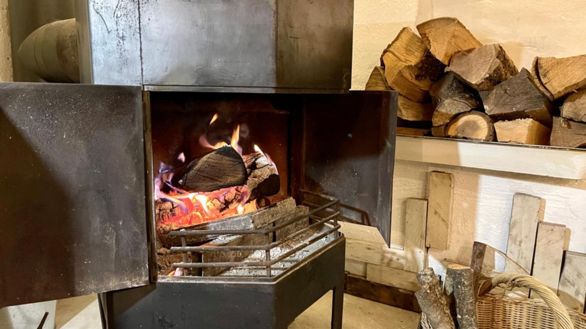 Rustic Fireplace Hotel Comfort Jaccuzi Dog Friend Бур-Сен-Морис Экстерьер фото